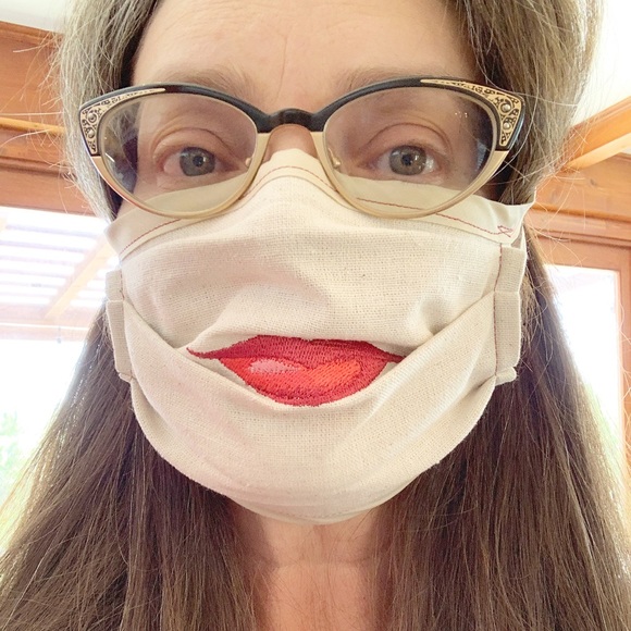 Meet your Posher, Gabriela - Picture 3 of 9